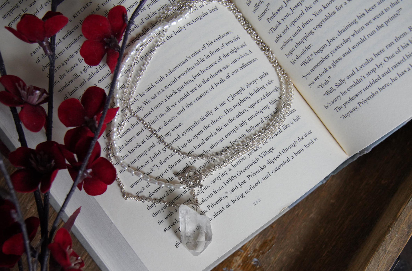 Olivia Paige -Chain RAW Crystal Gemstone Necklace vintage style look