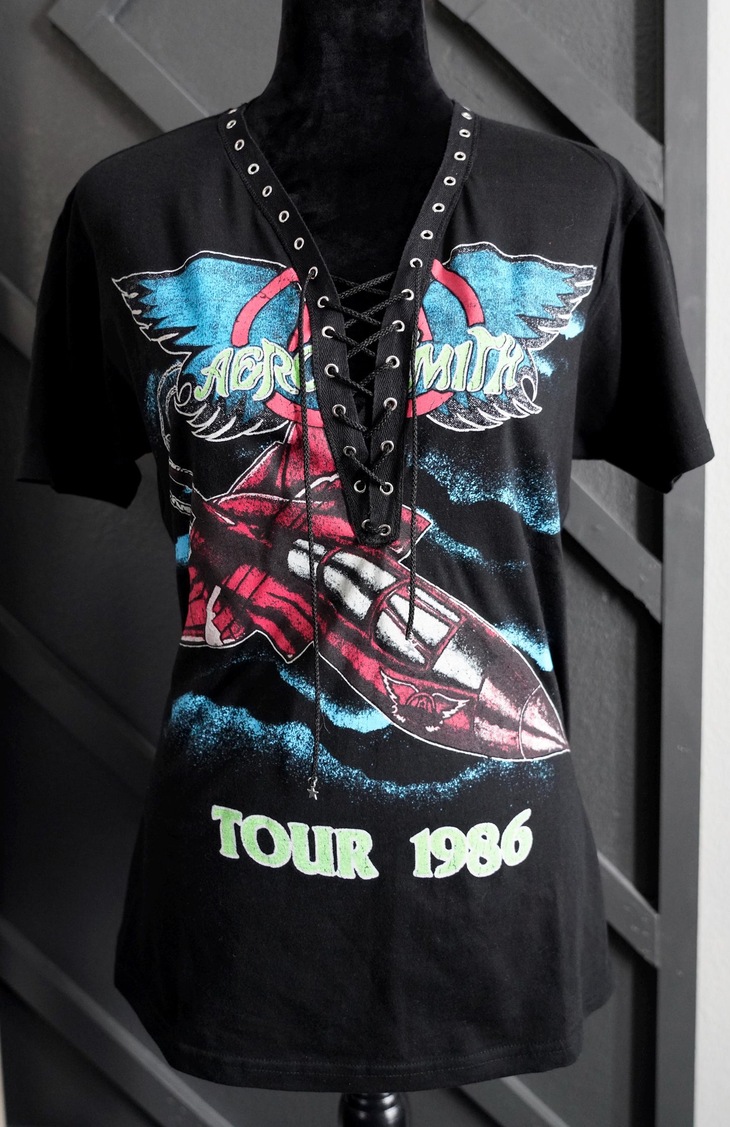 Aerosmith Lace-Up Band Tee: 1986 Concert Shirt