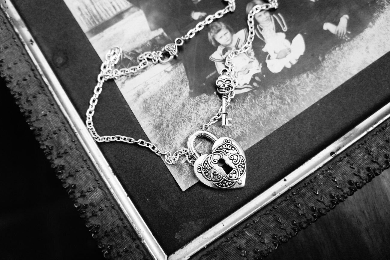Olivia Paige - Heart Necklace vintage style LOCK key victorian skeleton romantic necklace