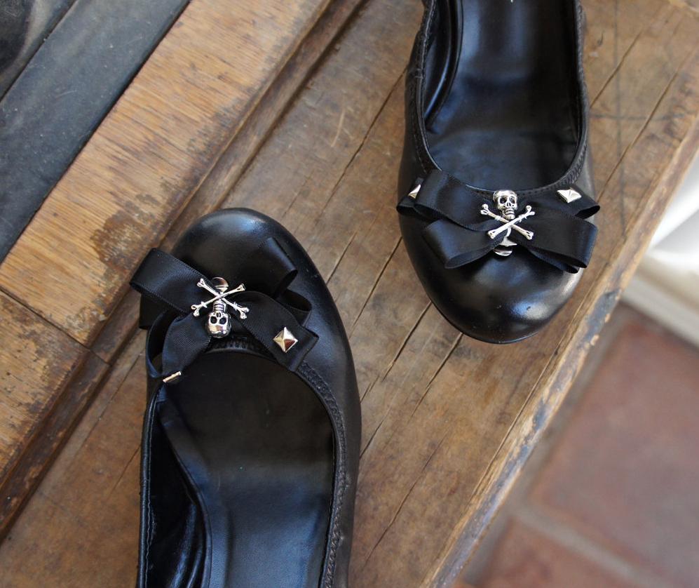 Olivia Paige - Black  satin Bows pyramids  Sugar skull shoe Clips
