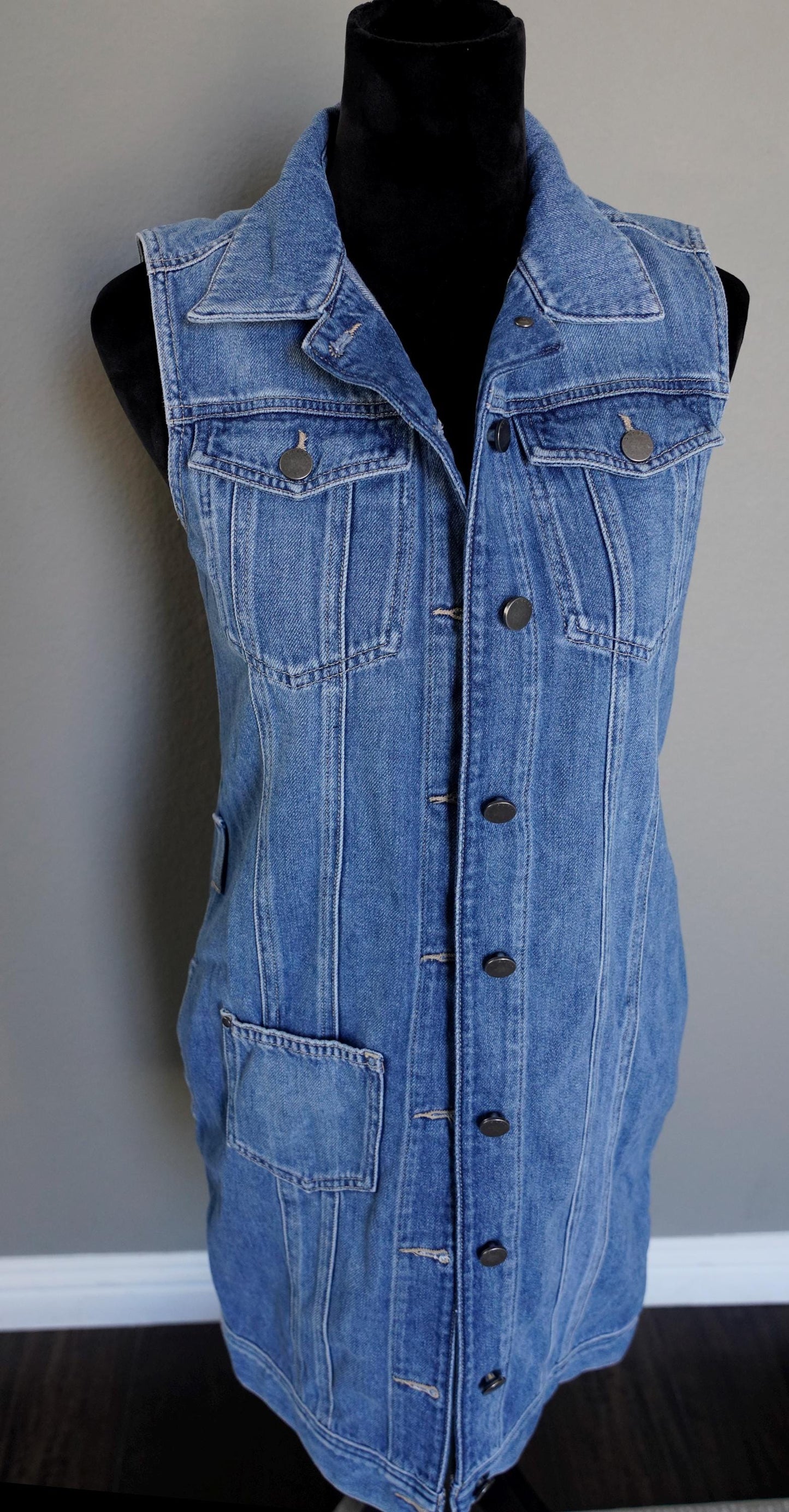 Olivia Paige - VINTAGE Guess Denim jean dress Vest