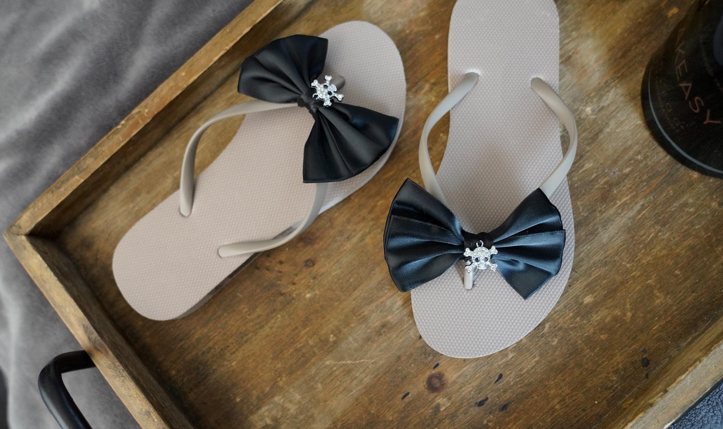 Olivia Paige - Sugar skull stud pyramids Harley skull skulls rockabilly bows Flip Flops shoes