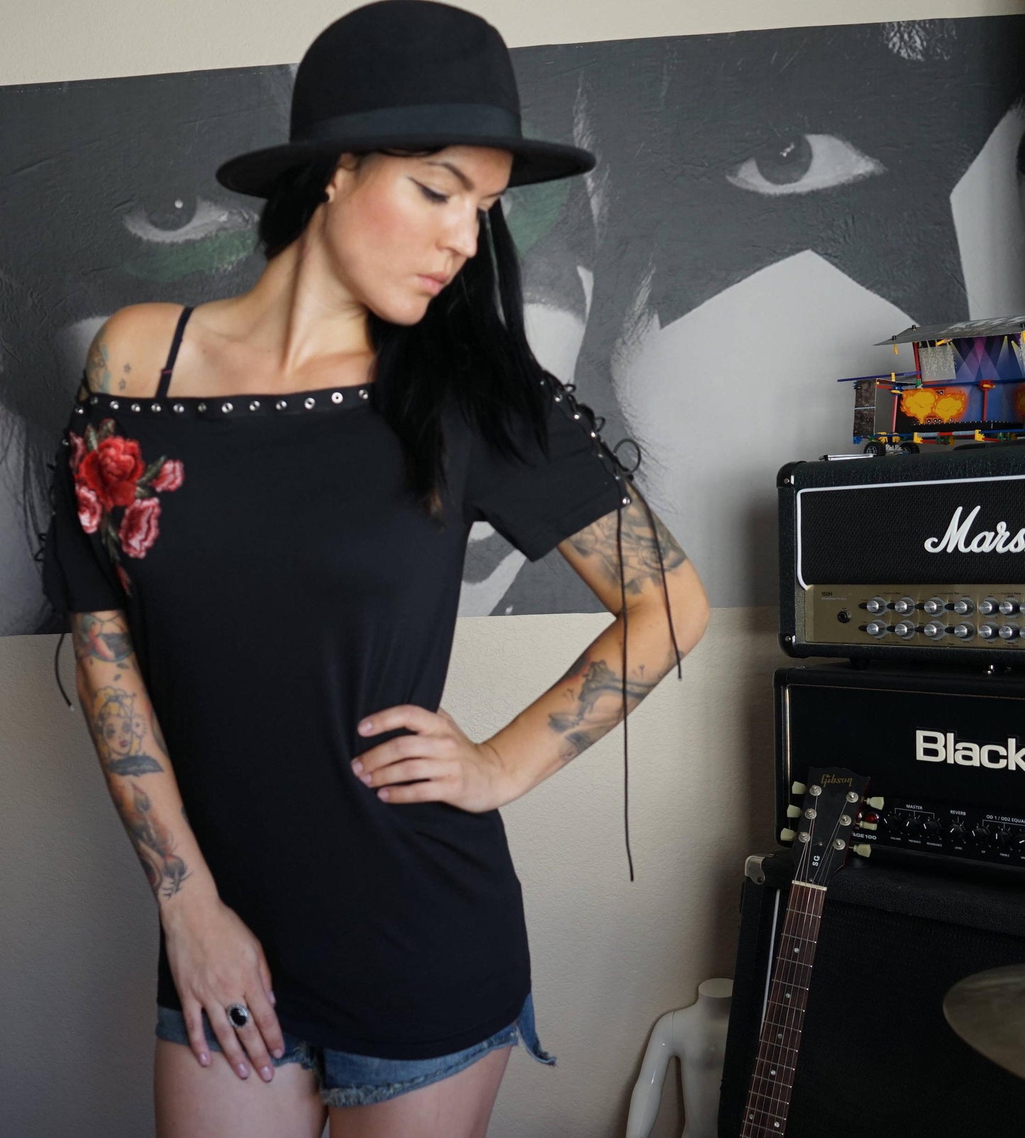 Embroidered Rose Applique Tank Top: Eyelet Lacing Pin Up Rockabilly Shirt