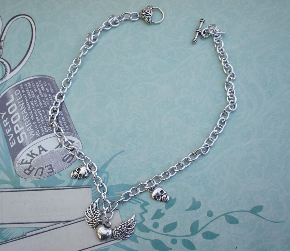 Olivia Paige - Silver heart  skulls rockabilly necklace