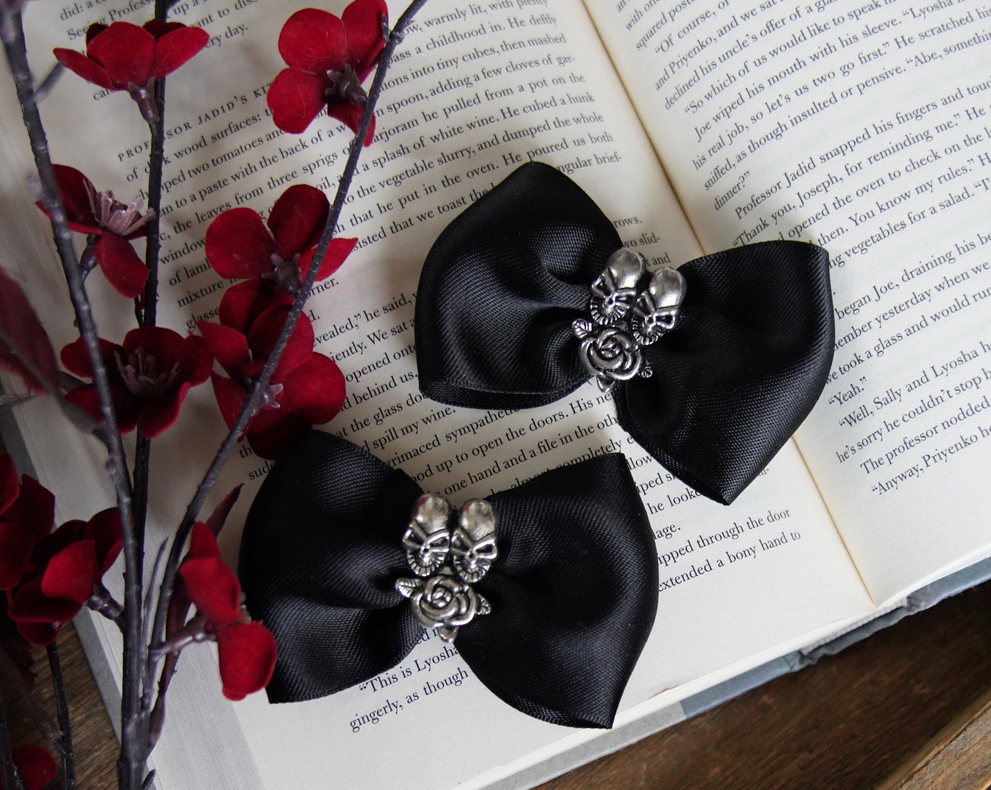 Olivia Paige - Black satin Bows Sugar skulls silver Roses tattoo Shoe Clips