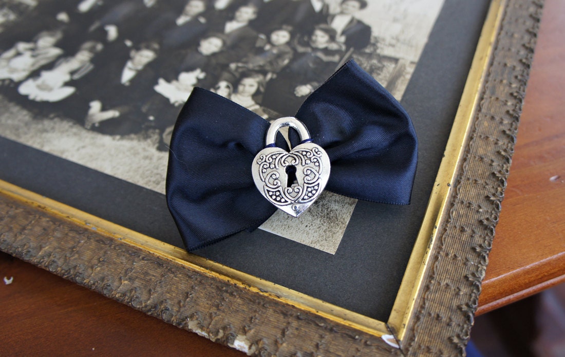 Olivia Paige - Black Satin glamour Lock Heart bow goth gothic Hair clip victorian style