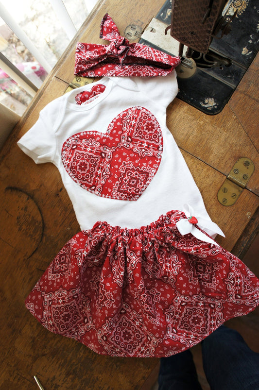 Baby Bandana Outfit: Pin Up Bodysuit, Skirt & Headband - 3 Piece Set