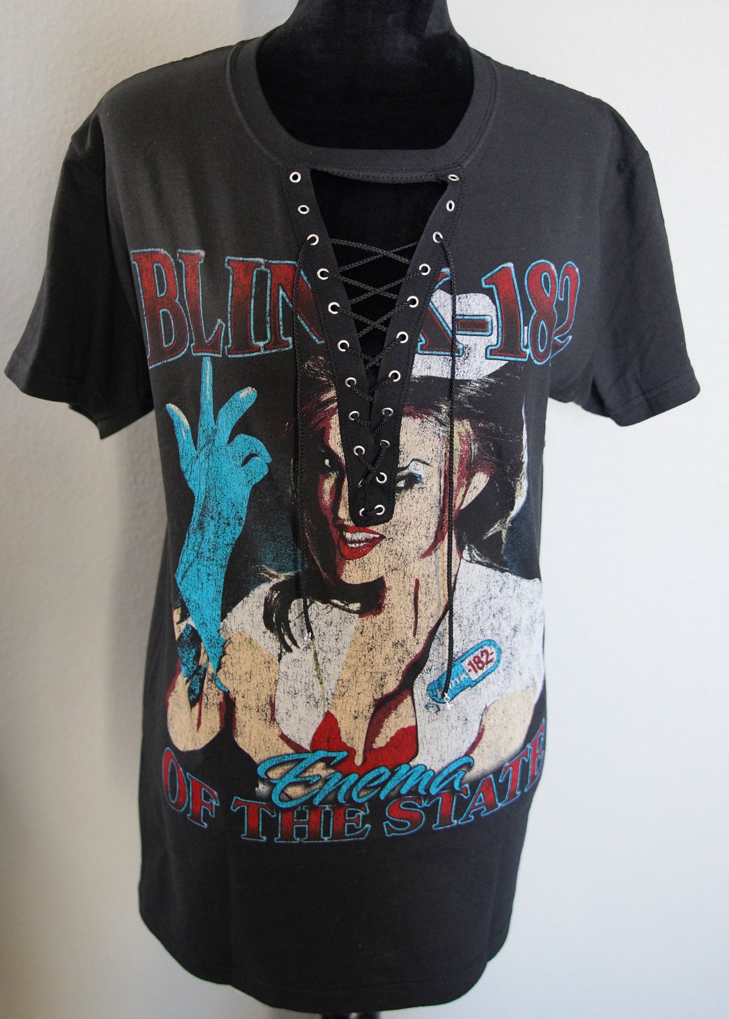 Blink 182 Lace-Up Band Tee  Concert Shirt