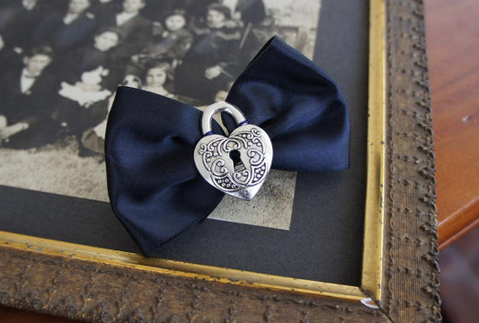 Olivia Paige - Black Satin glamour Lock Heart bow goth gothic Hair clip victorian style