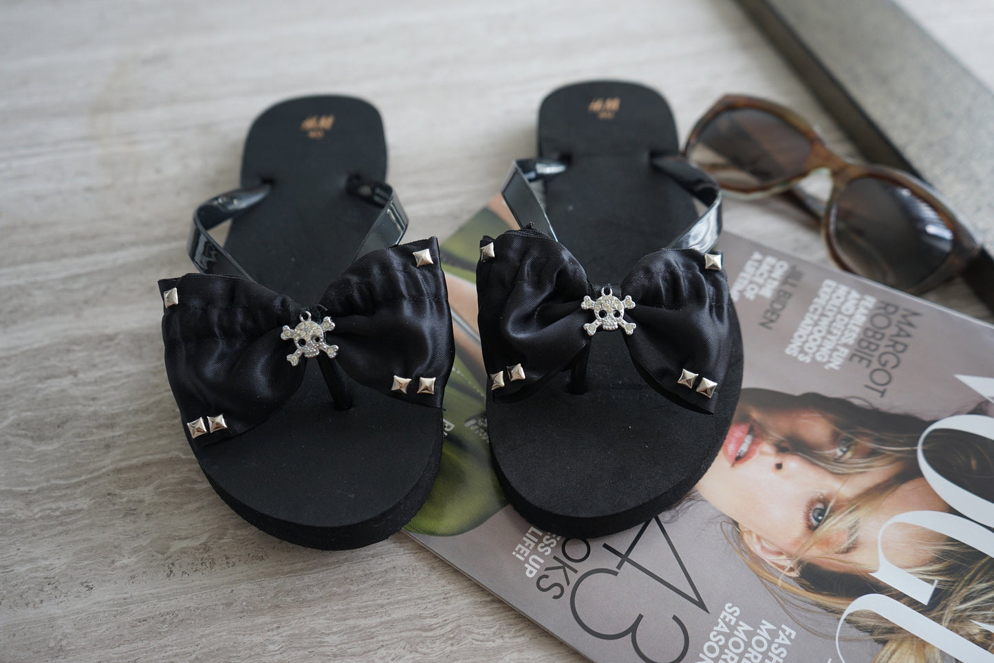 Olivia Paige - Sugar skull stud pyramids Harley skull skulls rockabilly Flip flops with bows