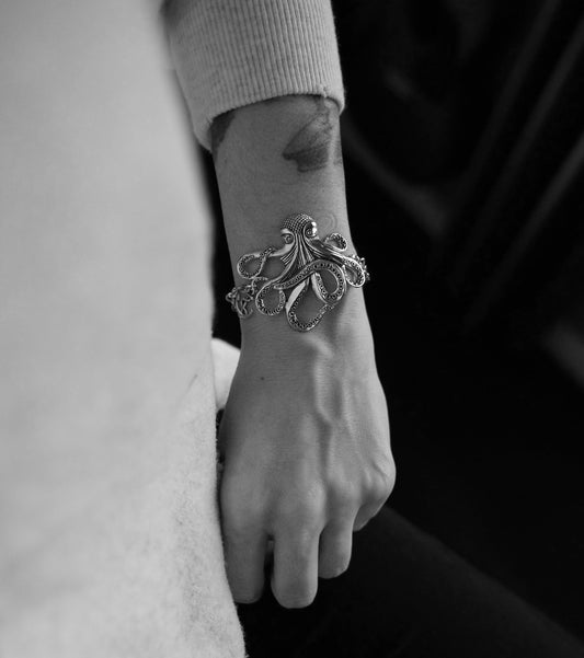 Olivia Paige -Steampunk Silver Rockabilly octopus bracelet with anchor