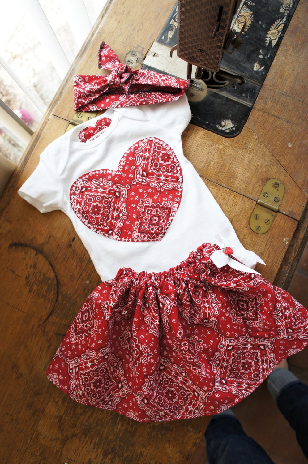 Baby Bandana Outfit: Pin Up Bodysuit, Skirt & Headband - 3 Piece Set